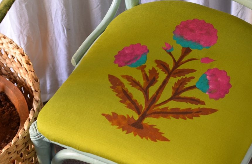 DIY Multicolour Stencil Printing on Fabric using Fevicryl Fabric Colours